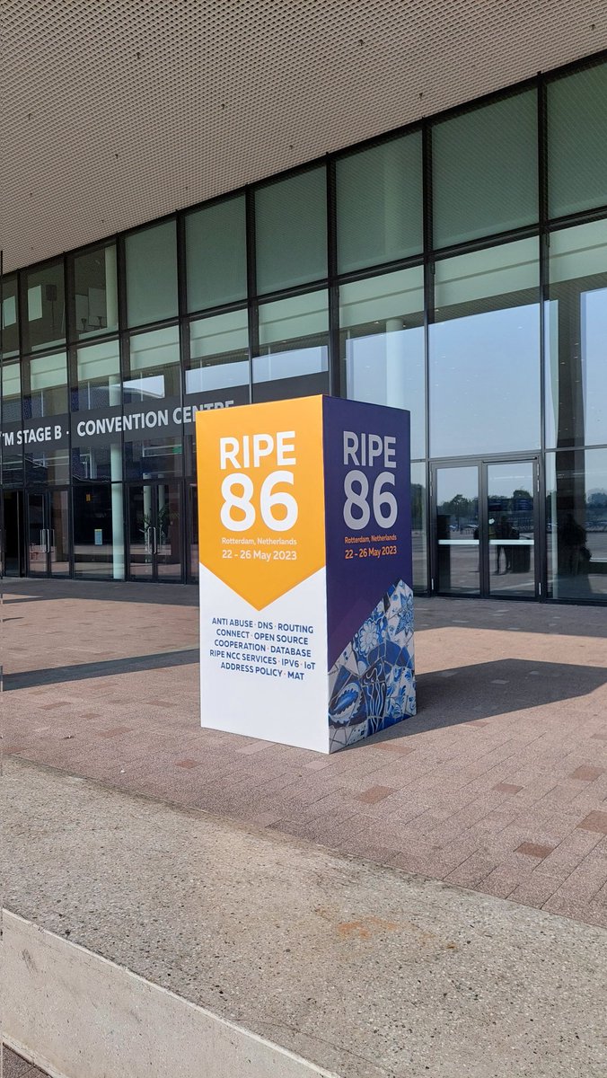 Chris (#37c3) tweet media