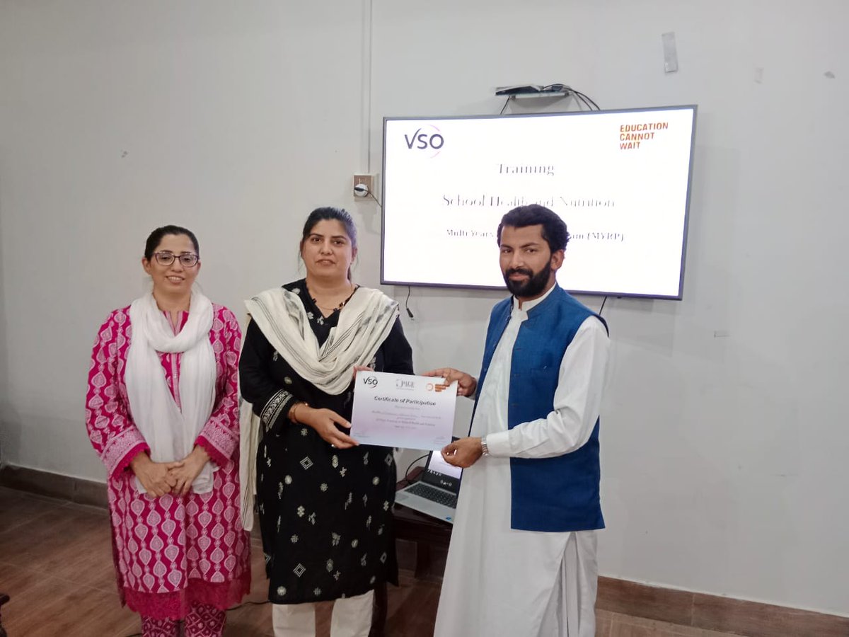 PAGEPakistan's tweet photo. These children will be provisioned with nutrition support in terms of food items that are necessary for physical and cognitive development 4/4
#PAGEPakistan #training #SchoolHealthandNutrition #educationcannotwait #VSOPakistan #TaraqeeFoundation #chaghi_dalbandin_balochistan https://t.co/bRmjMZbIhR