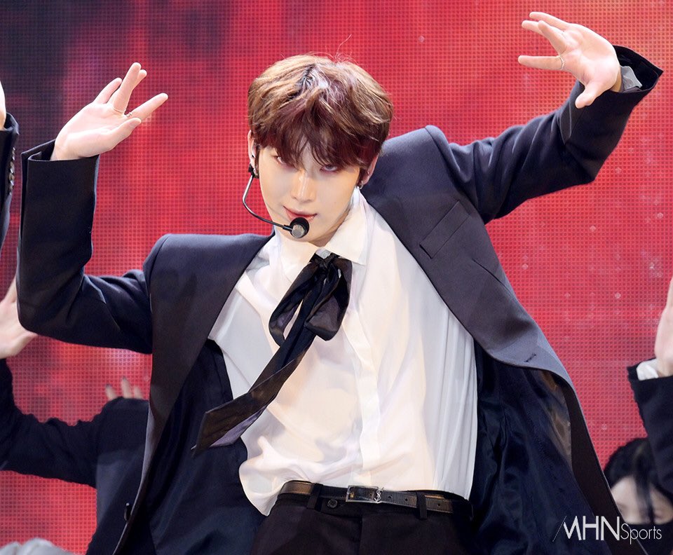 KIM SUNOO!