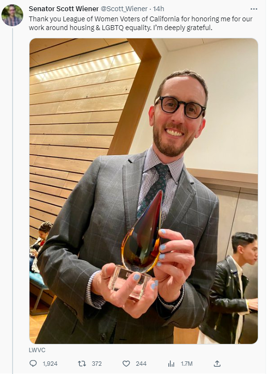 QTPahTootie's tweet image. OMG..........🤣🤣🤣🤣🤣

#FunOnTwitter