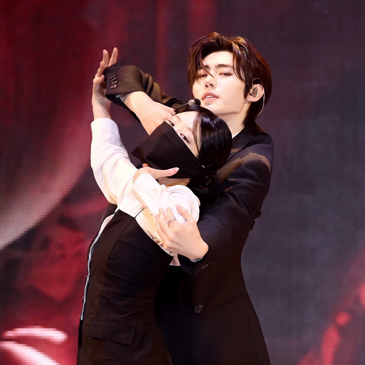 มซน fan account ㅡ 선우 tweet media