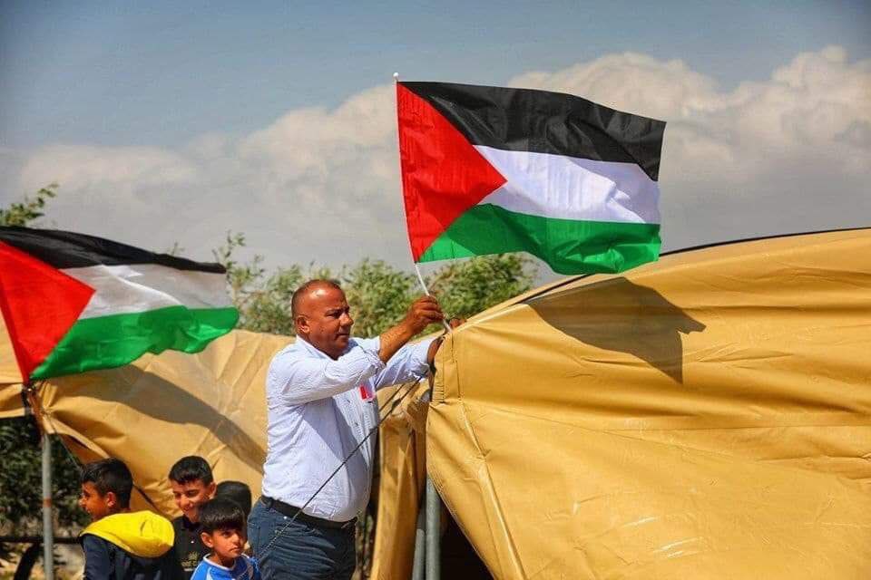 islamculturel's tweet photo. 🇵🇸 PALESTINE - Après avoir été détruite, cette école défie l’armée israëlienne et continue d’enseigner aux enfants. https://t.co/ml0P1prQUJ