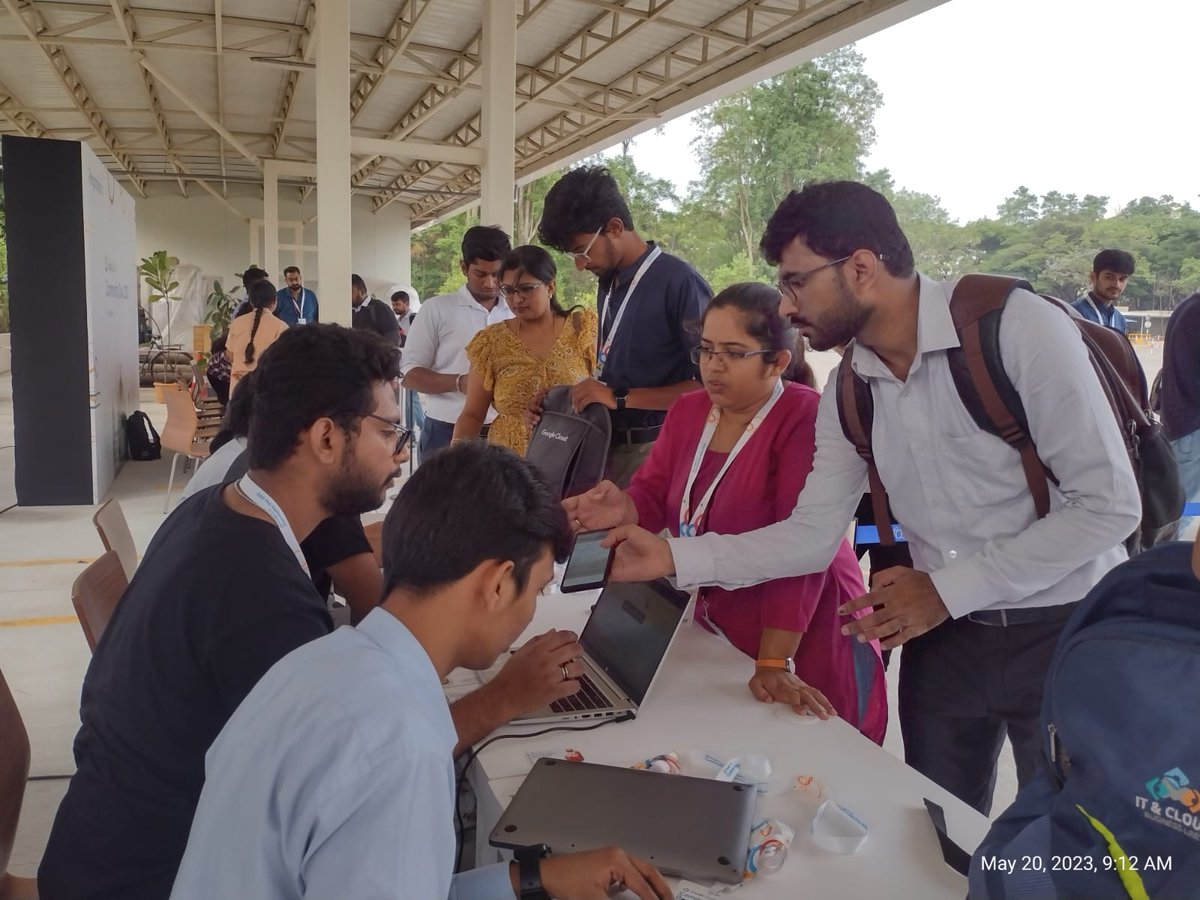 KonfHub's tweet image. ✅ No queues for our smart registrants! 🚀🎟️ With our Check-In App, they breeze through registration, skipping the lines and saving time. Thanks to GDG Cloud Bangalore team for choosing KonfHub as your ticketing platform! #CheckInApp #SkipTheQueue #SeamlessExperience