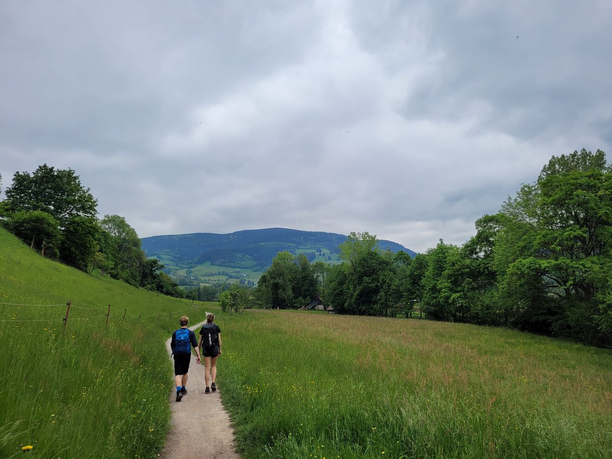 soenke_volc's tweet photo. Made it to Bern after a couple of great days visiting friends, working and hiking in and around Freiburg. Now, ready for the @VICS_PAGES workshop and giving my invited talk in the first session - very much looking forward to the next three days! https://t.co/DOLup1CQlI