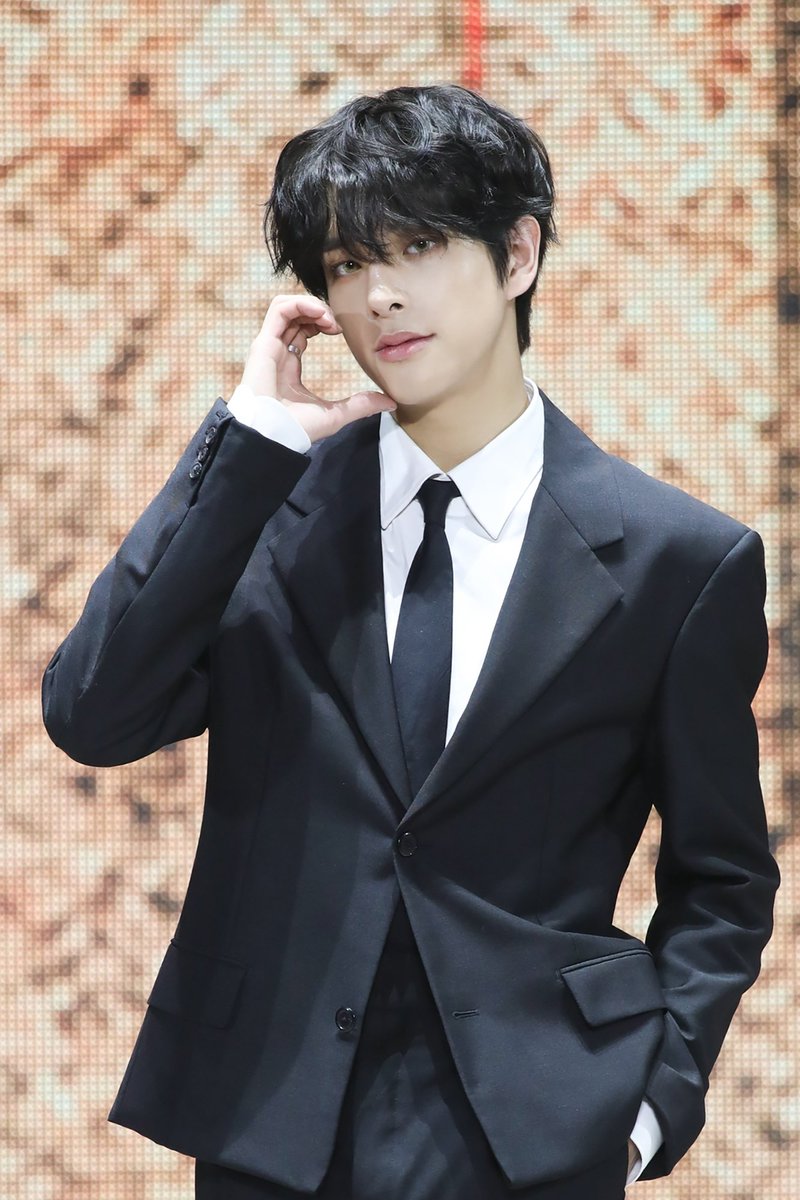 HE AIN'T LYING!! #ENHYPEN_JAKE