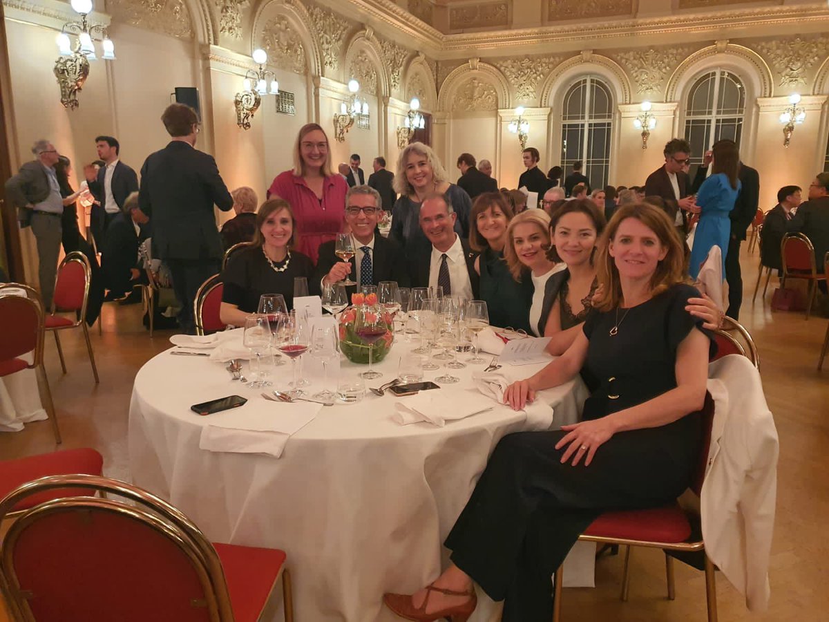 Thank you #HeartFailure2023 for a great opportunity to be part of the fantastic evening @MarcoMetra @GMCRosano @HFA_President @HanCardiomd @Marta33717088 @EkateriniL @HillLoreena