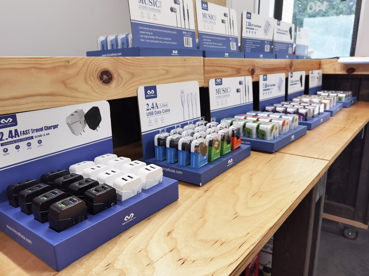 Veaqee's tweet photo. Miccell has distributors in countries like US, Peru, Dubai and Brizil and has helped them achieve significant sales growth. Its U.S. partner experienced sales growth of 428%, while its Peruvian partner saw a 300% increase.
#phoneaccessories #distributors #salesgrowth #Miccell https://t.co/5dbKrFDHHc