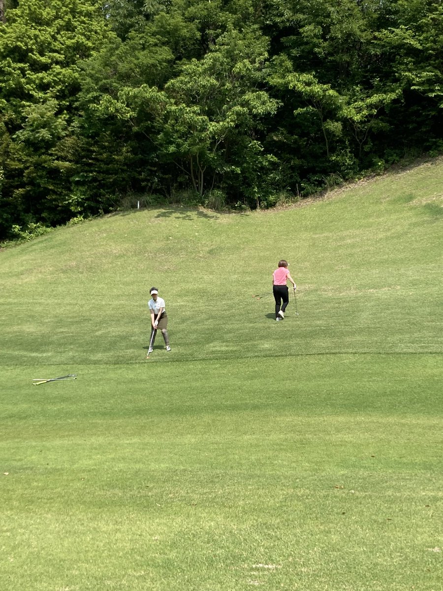 CloudMahsan's tweet photo. 今日は、お金を増やす方法についての話が絶えない、このお二人とのゴルフでした。笑
お疲れ様でした。（╹◡╹）
#ゴルフミーティング https://t.co/N1FMhyBBsy