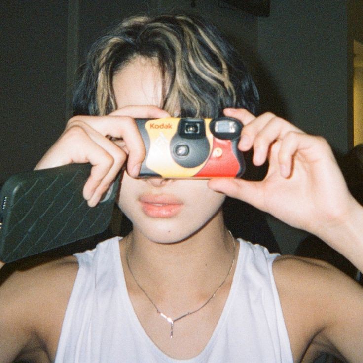 ali_triste's tweet photo. ˗ˏˋ ꒰ restarting ꒱ ˎˊ˗ 

hi, i'm ali looking for interactive moots !‧ ₊ ˚ ♡

♡ she/her
♡ not new to #stantwt #kpoptwt
♡‘07
♡ mainly for enha, newjeans &amp; treasure 
♡ looking for engene, bunnies and teume moots but any fandom will do

♡ / ↺ to spread/be moots ‧ ₊ ˚♡ https://t.co/2dJ4RJwdJ9