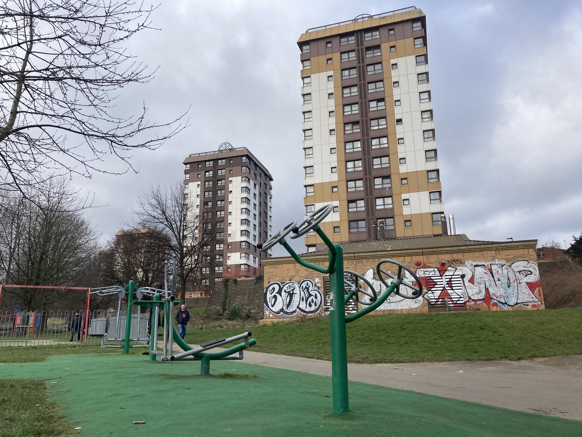 move_map's tweet photo. 🧡 We love getting outside here at the @move_map
Find an #OutdoorGym near you on our #MoveMap 🗺
Today's #MondayMotivation
is a great urban recreation space at #ThePonderosa #Sheffield
✅Cross-Trainer
✅Surfer
✅Chest Press
✅Lat Pulldown
✅Airwalker
@SheffCouncil @goodgym https://t.co/aUGGFgjIws