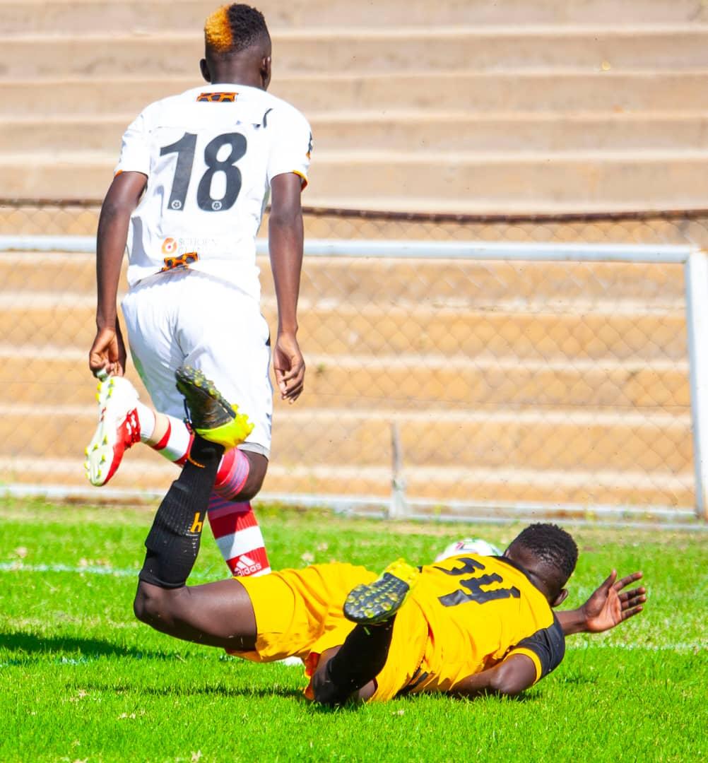 JSinnottFCZim's tweet image. Not the result we hoped for yesterday in The Derby vs Talen Vision

Losing on a solitary goal, We take lessons and focus on the next game.

We acknowledge and Appreciate our fans that Travelled with us and cheered on to the last whistle, Siyabonga MaSinnott Amahle

📷 @Stickyzw