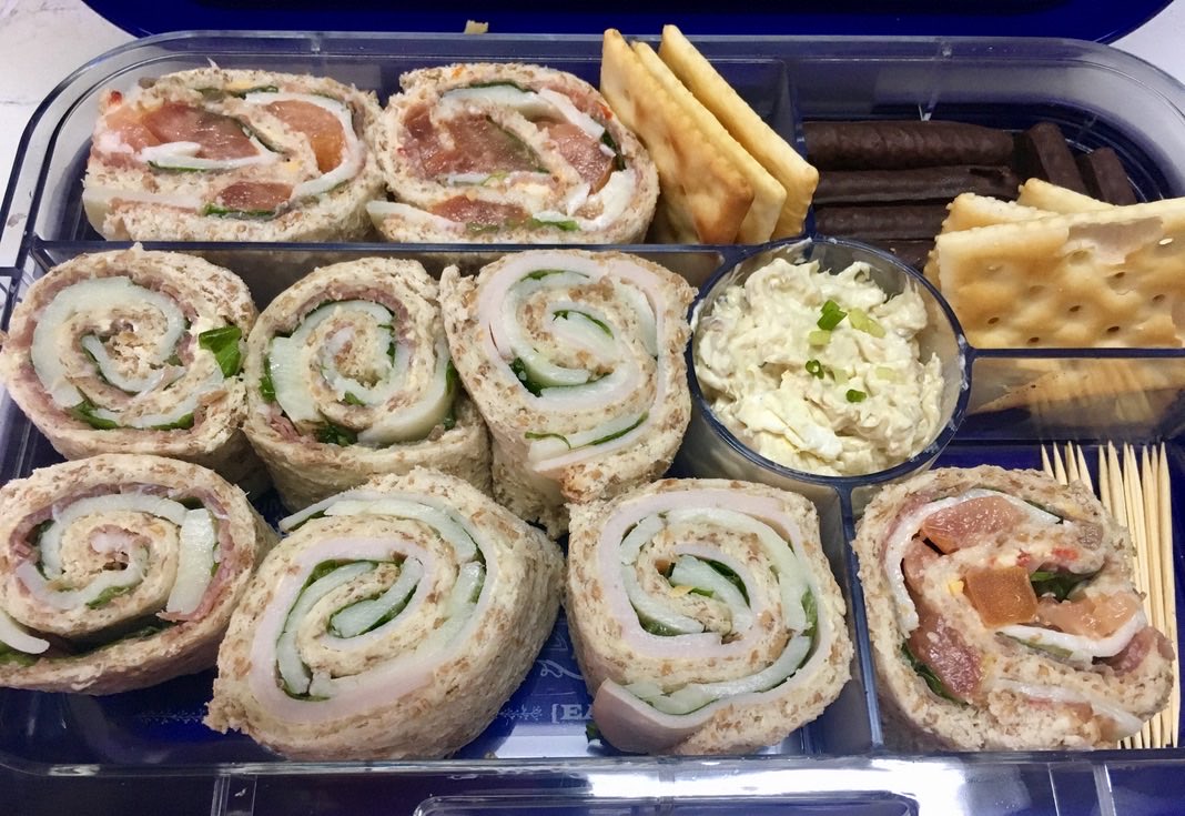 Another #YumBox creation… this was for an out of town trip with my best friends. Sandwich Rolls Ups or Pinwheel Sandwiches. Salmon, Ham Lettuce, Cheeses, Tuna Spread, Crackers. Yum yum