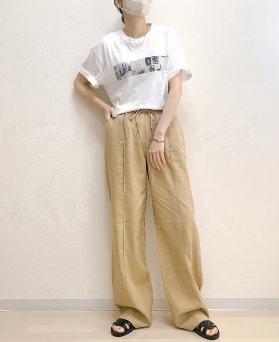 【GU】抜け感たっぷりでオシャレ!足のラインが綺麗に見える「楽ちんパンツ」サラッと涼しくて快適すぎる!  GUの「リネンブレンドプルオンパンツ」は、どんなコーディネートにも合わせられる優れもの!涼しくはけるので、春夏にもぴったりですよ～!