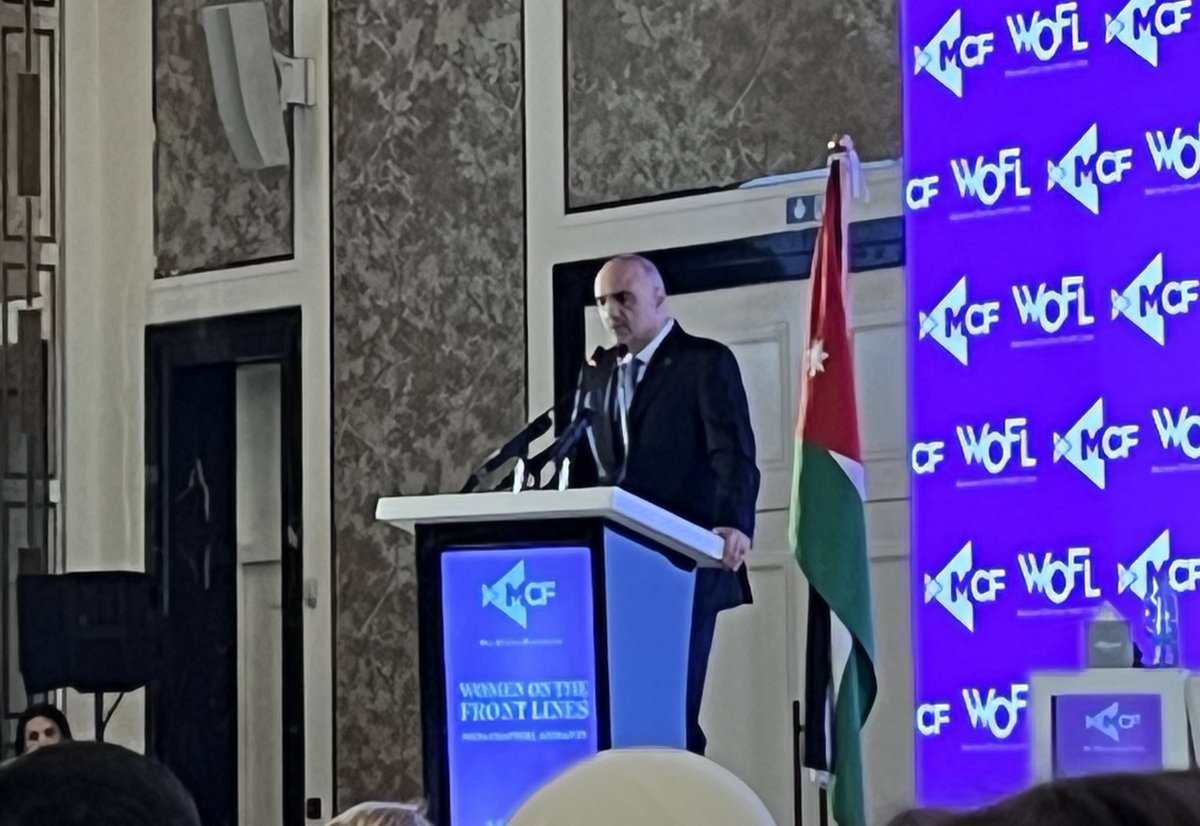 Jordanian Prime Minister Al-Khasawna: ' Five women serve in our cabinet in Jordan, a record, and not on  a gender-base quota. They are highly qualified and deserving. I am honored to serve by their side' #WomenOnTheFrontLines