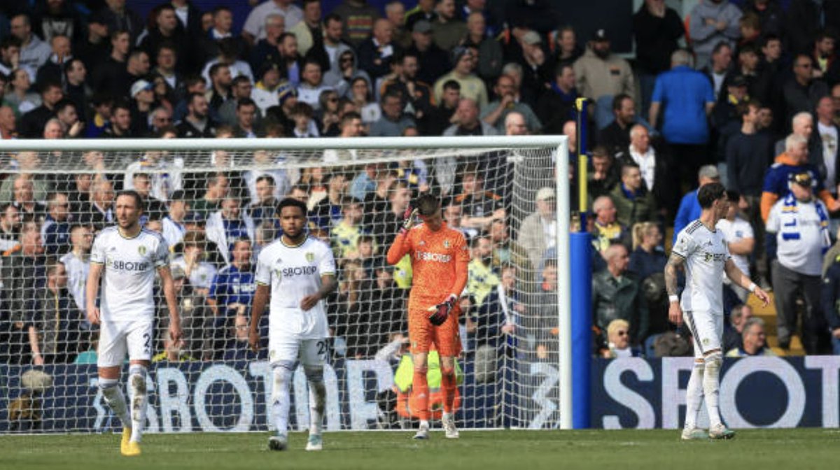 The fragility of Leeds after having scored the first goal in matches this season is quite something.

◉ Leeds have conceded a staggering 32 goals after having scored the first goal in Premier League matches this campaign. Not only is that 10 more than any other top flight side,
