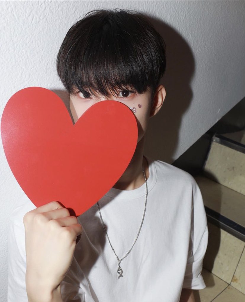 Big red heart only for deobi and @tleesangyeon ❤️
