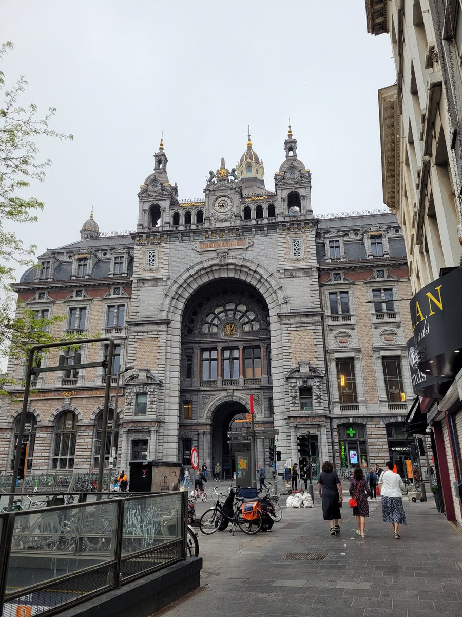 Excited to be part of the integrated  care community here at #ICIC23 Antwerp!