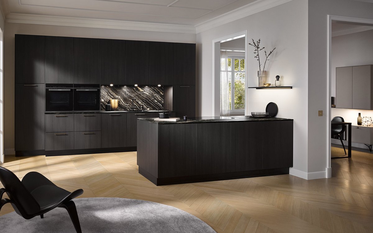 kuechenmennen's tweet photo. Häcker Küchen AV 2040 Feineiche-schwarz - AV 6000 Umbra-natur

#einbaukuechen #kuechenstudio #markenkuechen #kuechenplanung #kuechenberatung #kuechenideen #kuecheneinrichtung #wohnkueche #traumkueche #wunschkueche
Bild: #Häcker
Online-Prospekt #systemat:
https://t.co/iACl762Gi7 https://t.co/MnyjObzw88
