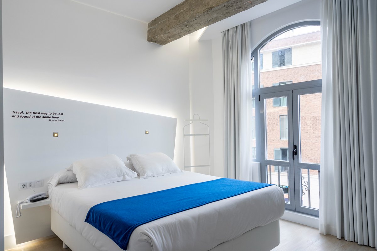 AtarazanasH's tweet photo. En #atarazanasmalagaboutiquehotel queremos que sientas como en tu casa 😍😴😴 https://t.co/jnIgvTzkZn