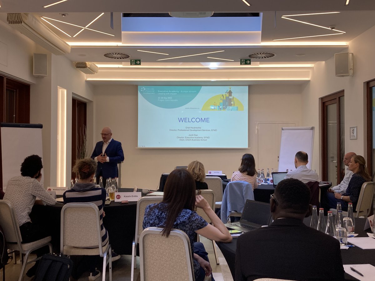 ➡️And the European stream of <a href="/EFMDNews/">EFMD News</a> Executive Academy kicks off!

🚀An exciting week ahead in Prague 🇨🇿 for this unique leadership development programme! Day 1️⃣ with <a href="/StevenPoelmans/">Steven Poelmans</a> delving into #LeadingOneself 

#managementdevelopment #leadership #businessschool
