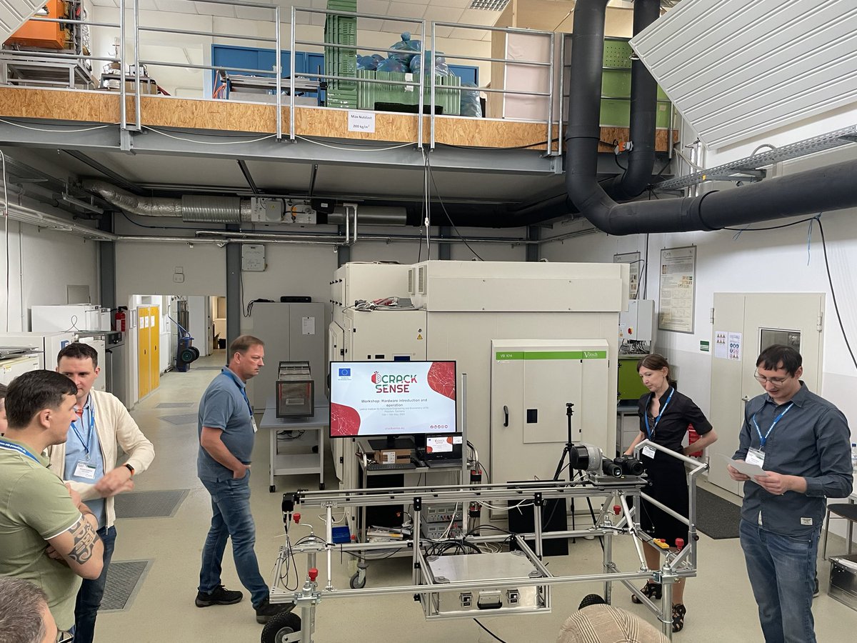 nictapia_'s tweet photo. Workshop on newly @CrackSenseHE multi-sensing platform was held at @LeibnizATB with very nice company and interesting conversations. Looking forward for first experiments in the field :) https://t.co/UkOG0Fg5m7
