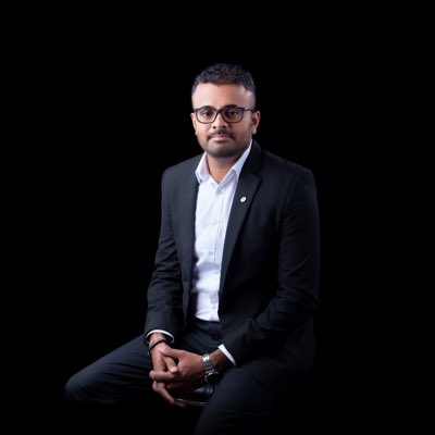 sriyantharm's tweet photo. #NewProfilePic https://t.co/6VGFQWghlv