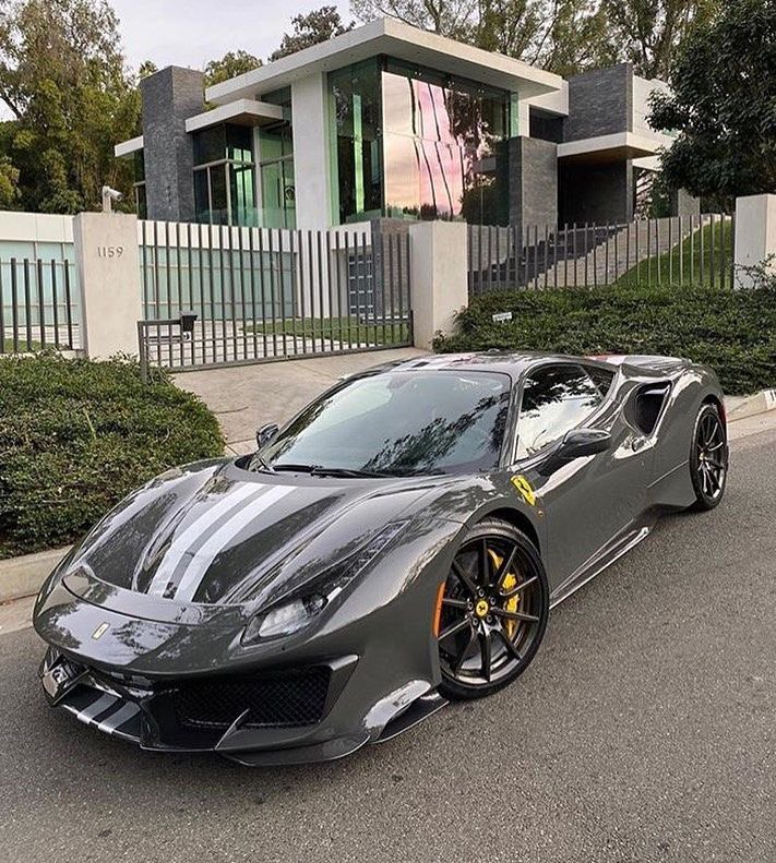 FERRARI 488 PISTA. 🇮🇹