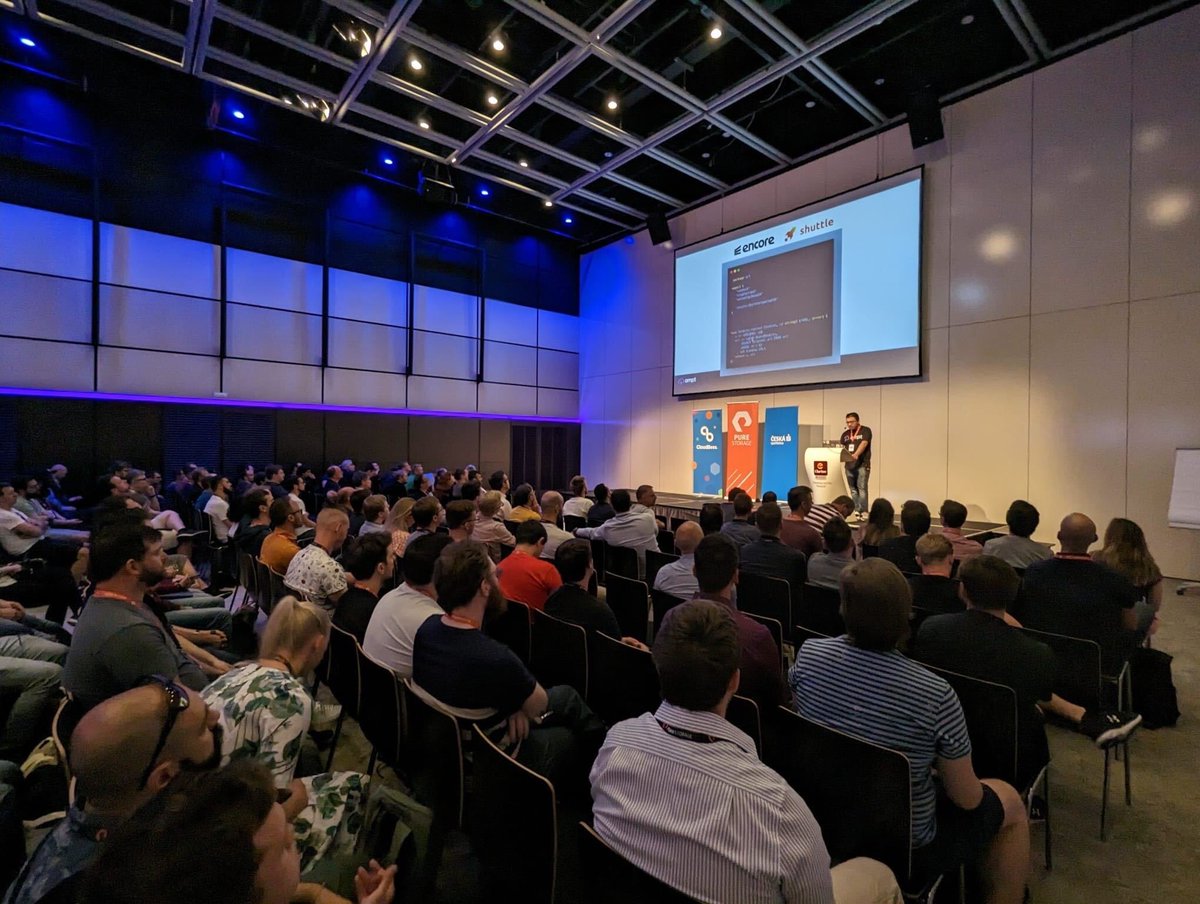 MewsRnD's tweet image. Our colleague, Karolina, is volunteering at the @DevOpsDaysPrg conference today. ✌️ Tech world is a small pond, we gotta help each other. 🤜🤛 And great to see our SRE Maksym learning a thing or two about #DevOps. 👨‍🎓