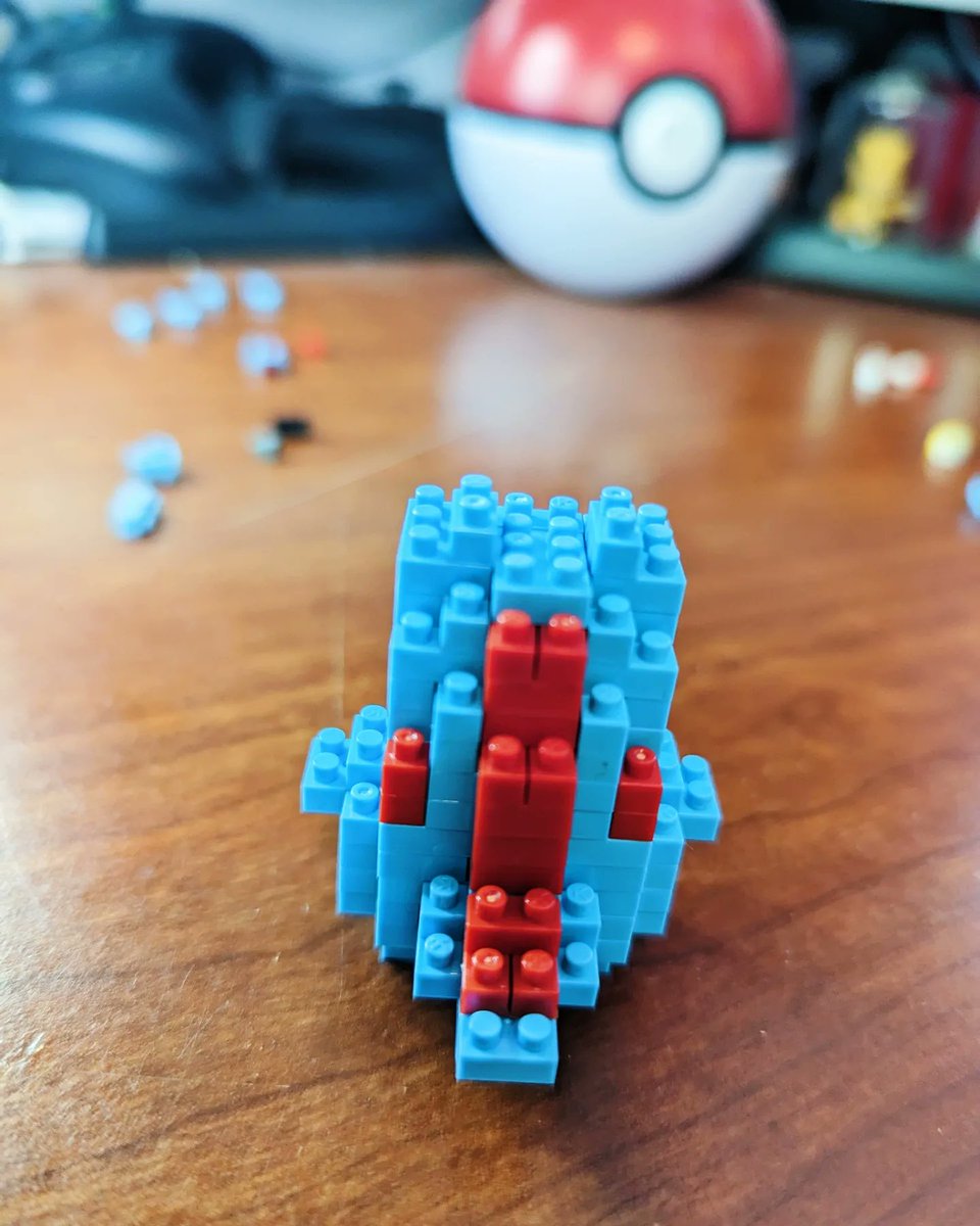 geekfromquebec's tweet photo. Totodile is my favourite starter of all and now, I have one in Nanoblocks. I just LOVE him! 💙
(Thanks again @_atrinity for making me spend money 😜)
#pokemon #pokémon #totodile #snorlax #nanoblock #nanobloks #johto #pokemonjohto #geek #collection #collector #gottocatchthemall https://t.co/jr7y9QuPwn