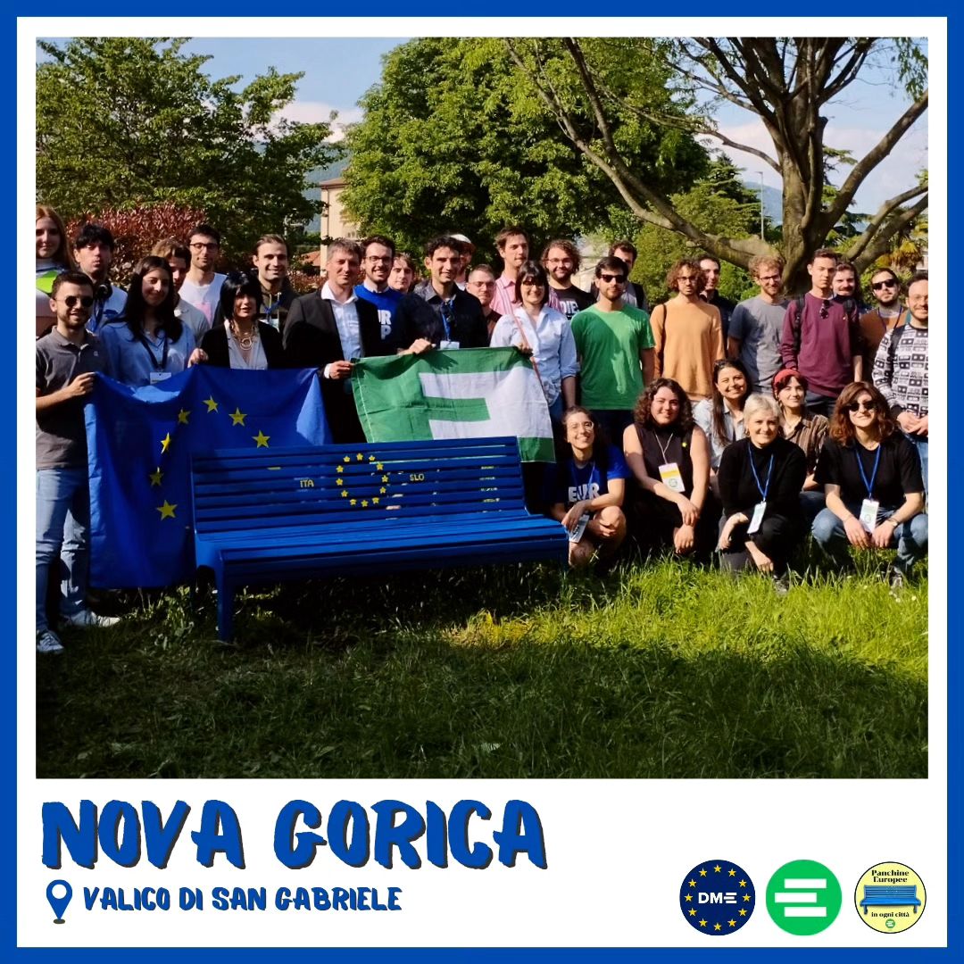 panchineeuropee's tweet image. La #panchinaeuropea di #NovaGorica! Realizzata al valico di San Gabriele il 6 maggio 2023
#goborderless #panchineeuropee #europe #europa #unioneeuropea #europeanunion #cofoe #tofedeu #moreeuropenow