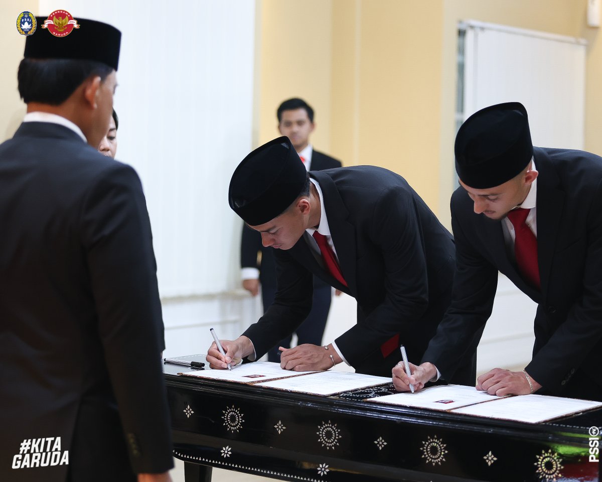 PSSI's tweet image. Ketua Umum PSSI Erick Thohir mengucapkan selamat atas rampungnya proses naturalisasi Rafael William Struick dan Ivar Jenner. 

#KitaGaruda