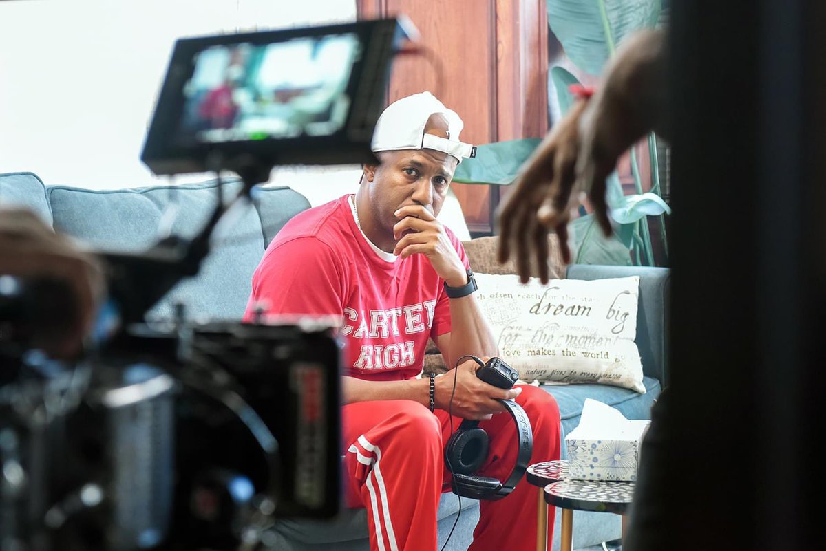 a_muhammad_film's tweet photo. Making a movie is a challenging feat. Fall in love with the process and live with the results. #filmmaking #filmdirector #makingmovies #filmmakerslife #arthurmuhammad https://t.co/StviuSOhYd