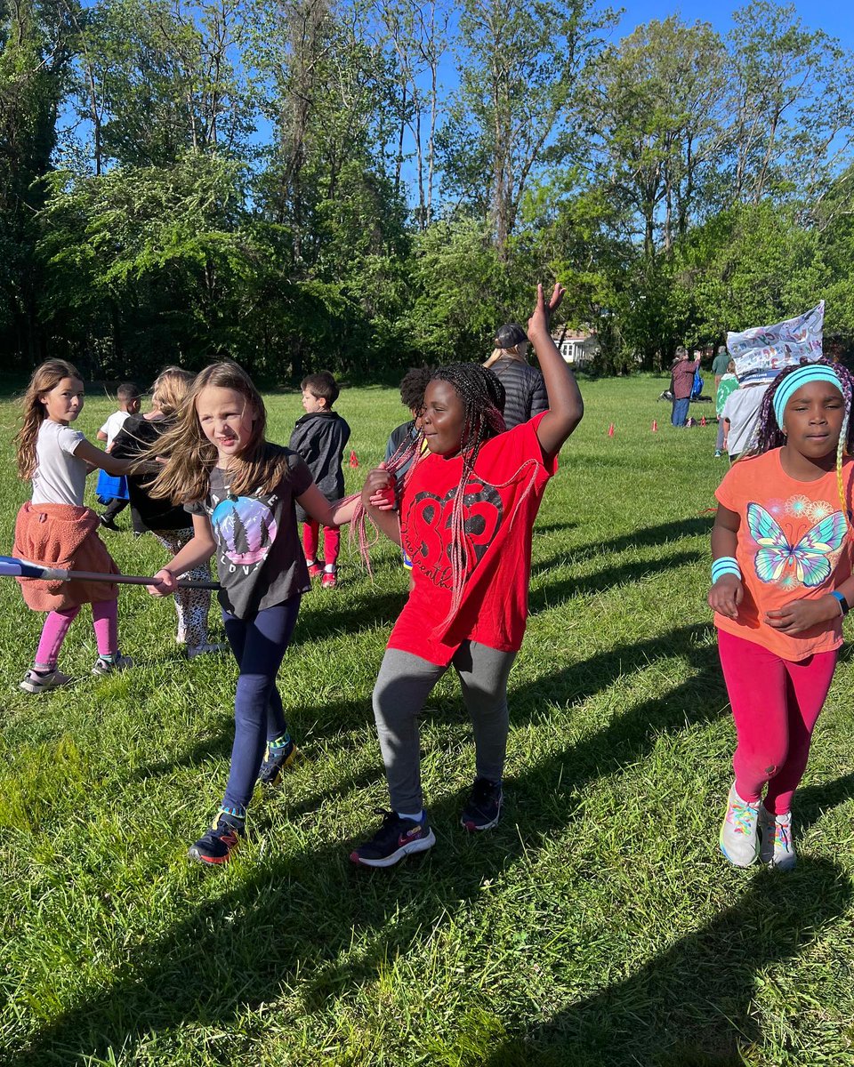 AVLCitySchools's tweet photo. Hall Fletcher Elementary's first Boosterthon was a huge success!
#theHFEdifference
#ACSCougarPride https://t.co/6cge0ZZVuP
