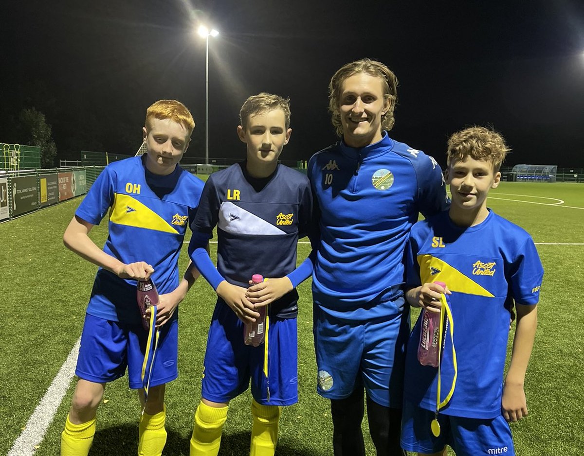 What a lad. 

Polite, passionate, hardworking, talented, well spoken. Everything a role-model should be.

So not only does <a href="/KaiWalters/">Kai</a> spend time with the <a href="/AscotUnitedFC/">Ascot United FC</a> u14 Youth side giving help and advice, in his spare time he also just happens to get himself in the History