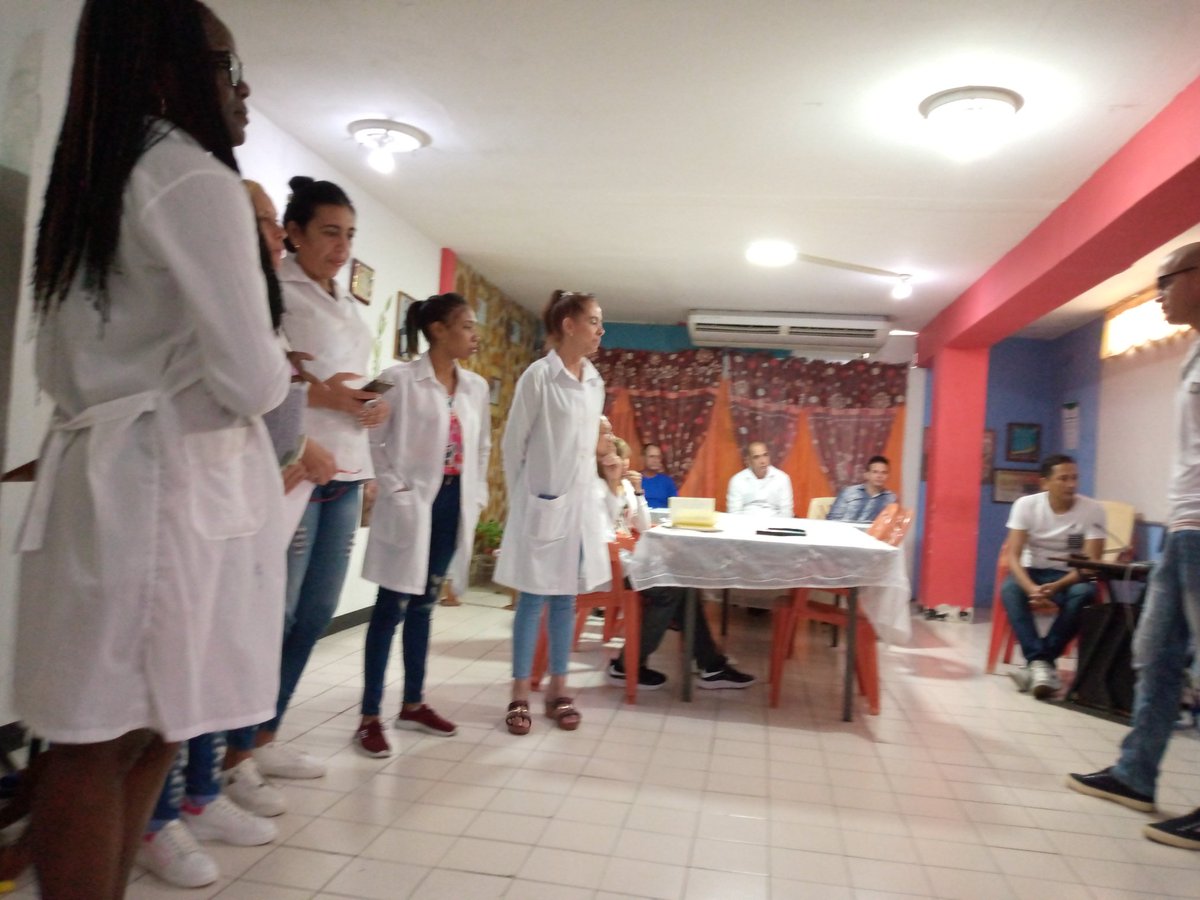 Se comienza la semana en el Estado Guárico con la actualización de las noticias nacionales e internacionales y las efemérides.
#CubaPorLaVida
#SomosContinuidad
@CubCooperaVeGua
<a href="/cubacooperaven/">Brigada Médica Cubana en Venezuela</a>
<a href="/Yani62615372/">Yani</a>