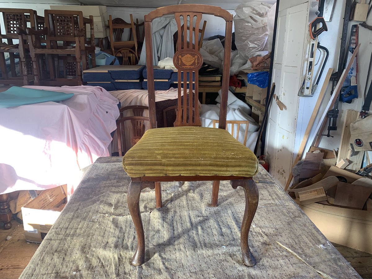 Vinall and Macey Upholsterers tweet media