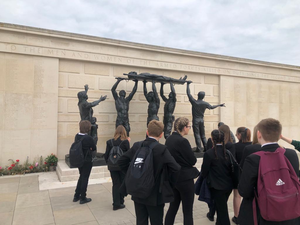 ShelfieldCA's tweet photo. Great day today at National Memorial Arboretum Alrewas. @Nat_Mem_Arb Workshops on history and discussions from war veterans. #NMA  #history #charactereducation https://t.co/N3YEw7kmmJ
