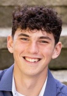 SCMansfield's tweet photo. Amelia Allen and Drew Sacco have been named #Mansfield High School’s valedictorian and salutatorian, respectively, for the Class of 2023. https://t.co/i9mE3ZtDfQ @MHShornets https://t.co/gRrGrgsi39
