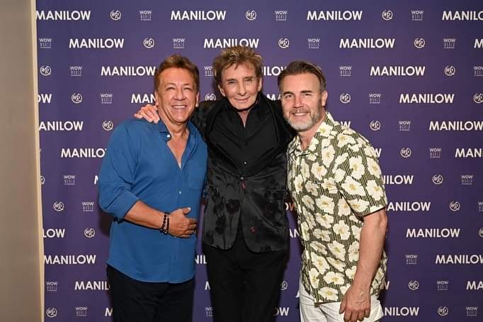 Garyismyhero's tweet image. #RossK #BarryM #DonnyO #LasVegas @GaryBarlow 

m.facebook.com/story.php?stor…