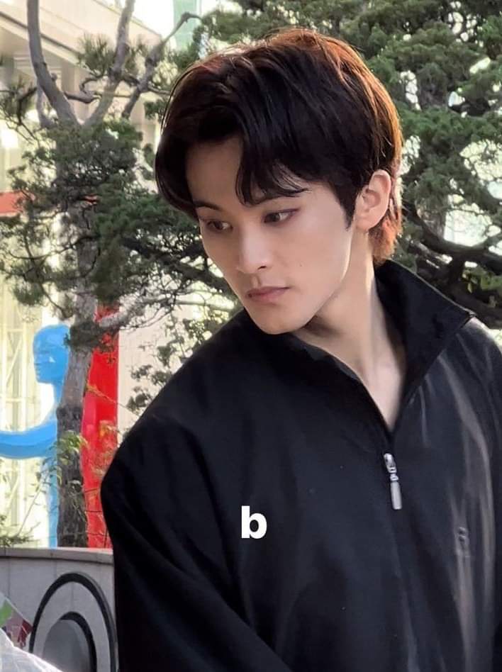 cry4lmk's tweet image. he’s back