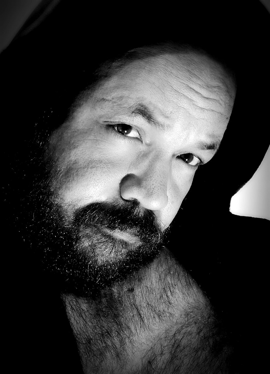 Mi lado oscuro. Una sombra para observar.