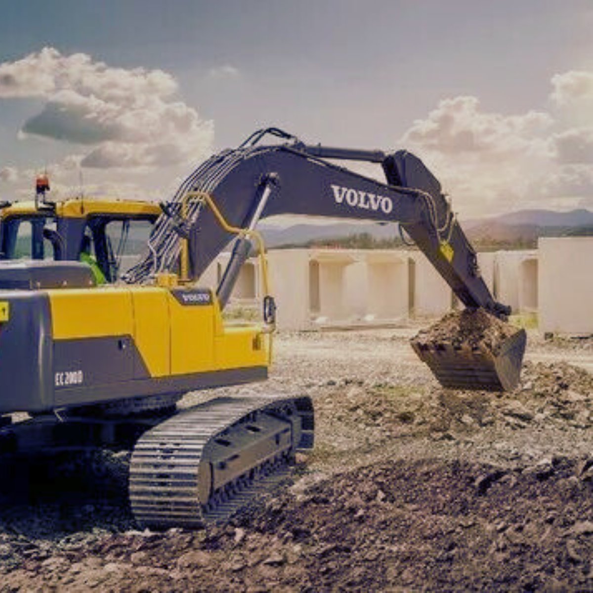 EarthMoversDnr's tweet photo. #bulldozer #moving #construction #bangalore #Landscaping #rocks #excavatorparts #heavyequipment #earth #trendingnow #bts #landscaping #land #earthmoving #excavation #Demolition #HeavyEquipment #Excavators #DirtMoving #Construction #ConstructionLife #demolition #foundation https://t.co/Xla7yZLBp2