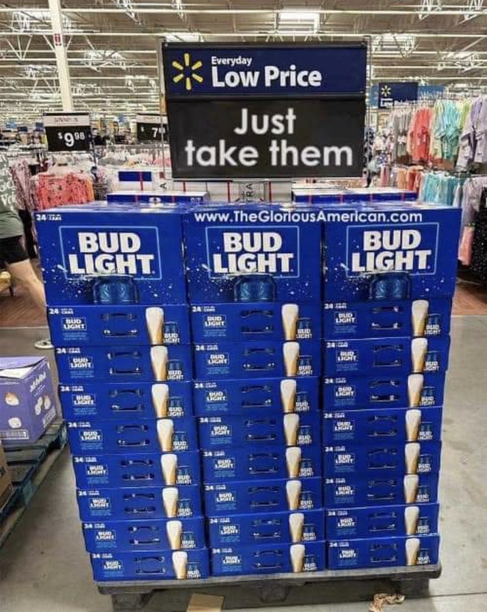 #BudLight for the win! 😆 🤣 😂 
<a href="/budlight/">Bud Light</a>