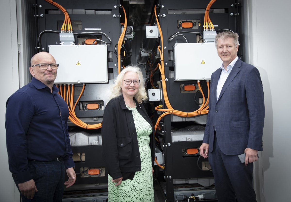 LABM magazine (@labmmag) on Twitter photo Batteries from yesterday’s #electricvans will help power the #EVs of tomorrow in a pioneering new project for North Tyneside Council, where <a href="/connected_energ/">Connected Energy</a>'s #batteryenergystoragesystem is being used to capture and store energy. More here:
labmonline.co.uk/news/pioneerin…
<a href="/NTCouncilTeam/">North Tyneside Council</a> Batteries from yesterday’s #electricvans will help power the #EVs of tomorrow in a pioneering new project for North Tyneside Council, where <a href="/connected_energ/">Connected Energy</a>'s #batteryenergystoragesystem is being used to capture and store energy. More here:
labmonline.co.uk/news/pioneerin…
<a href="/NTCouncilTeam/">North Tyneside Council</a>