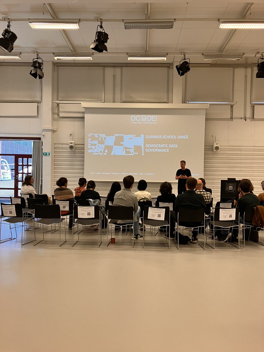 Dcode_EU's tweet photo. We started with an introduction by @JohanRedstrom on why it makes sense to have #democraticdatagovernance work package in Sweden and Umeå.
#WeAreDCODE #rethinkdesign #H2020 #MSCA #ResearchImpactEU https://t.co/1D4XbVo7Sf