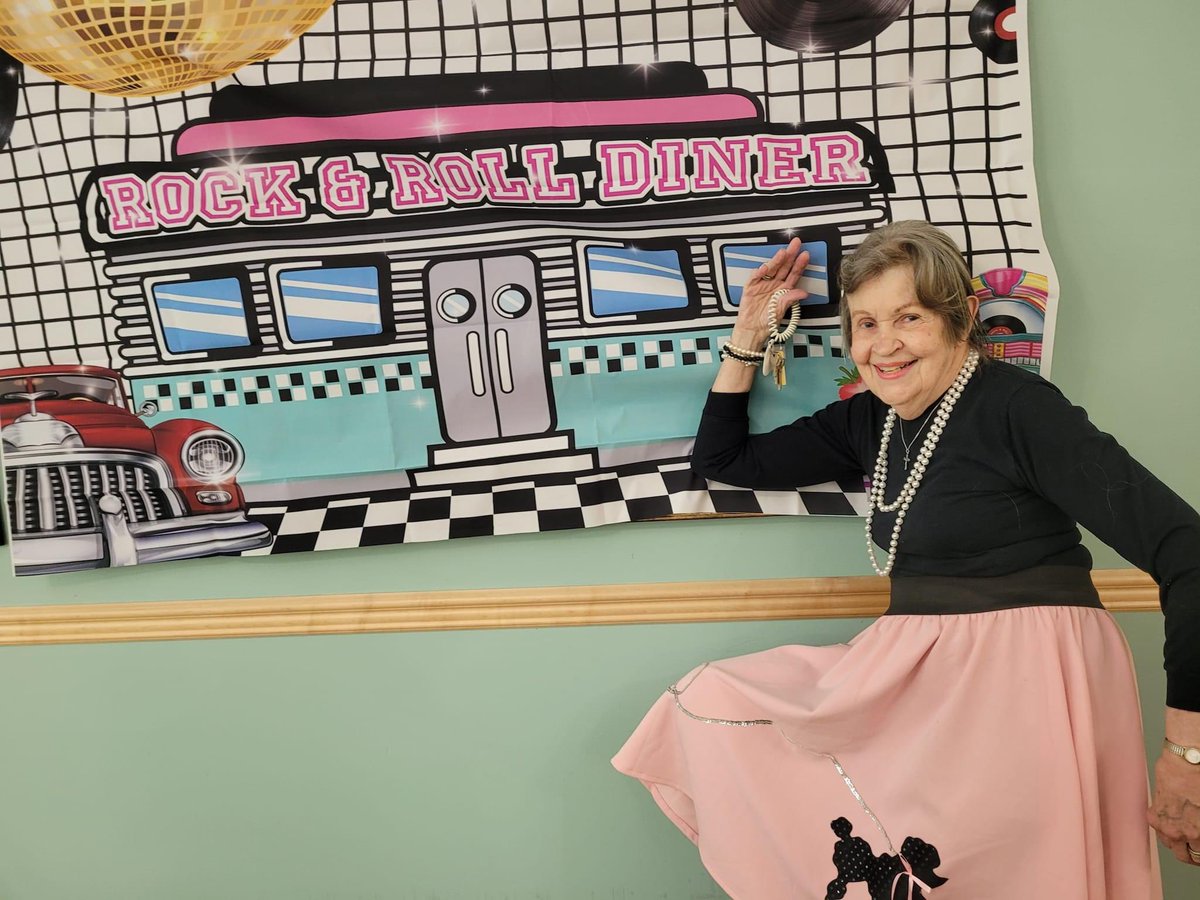 DanburyLiving's tweet photo. Shake, Rattle and Roll into this week like our Danbury Cuyahoga Falls residents and staff who enjoyed a 50s Sock Hop themed dinner and dessert! 🥤🐩🎶🍔
#danburydifference #seniorliving #danburyseniorliving https://t.co/ozwqT0i3sa