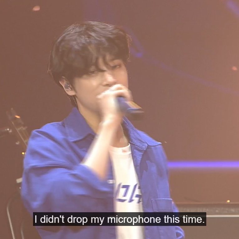 ประโยคนี้ทำกุร้องไห้จนสะอื้นอะ “ครั้งนี้ผมไม่ได้ทำไมค์หล่นแล้ว” สเตจแรกในไอแลนด์น้องทำไมค์หล่นจนไม่ได้ร้องท่อนตัวเอง จนน้องเคยบอกว่าฝังใจไปพักนึงเลย ตอนนี้น้องก้าวข้ามมันมาแล้ว เป็นเจคเอนไฮเพนที่เก่งมากๆเลย 🥹🫶🏻💖