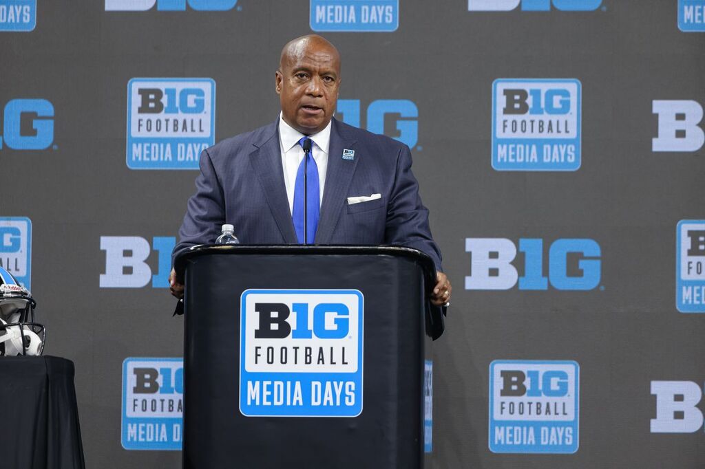 #GoBlue ift.tt/Gl3NQLE Daily Brews: Kevin Warren left the Big Ten in a bind