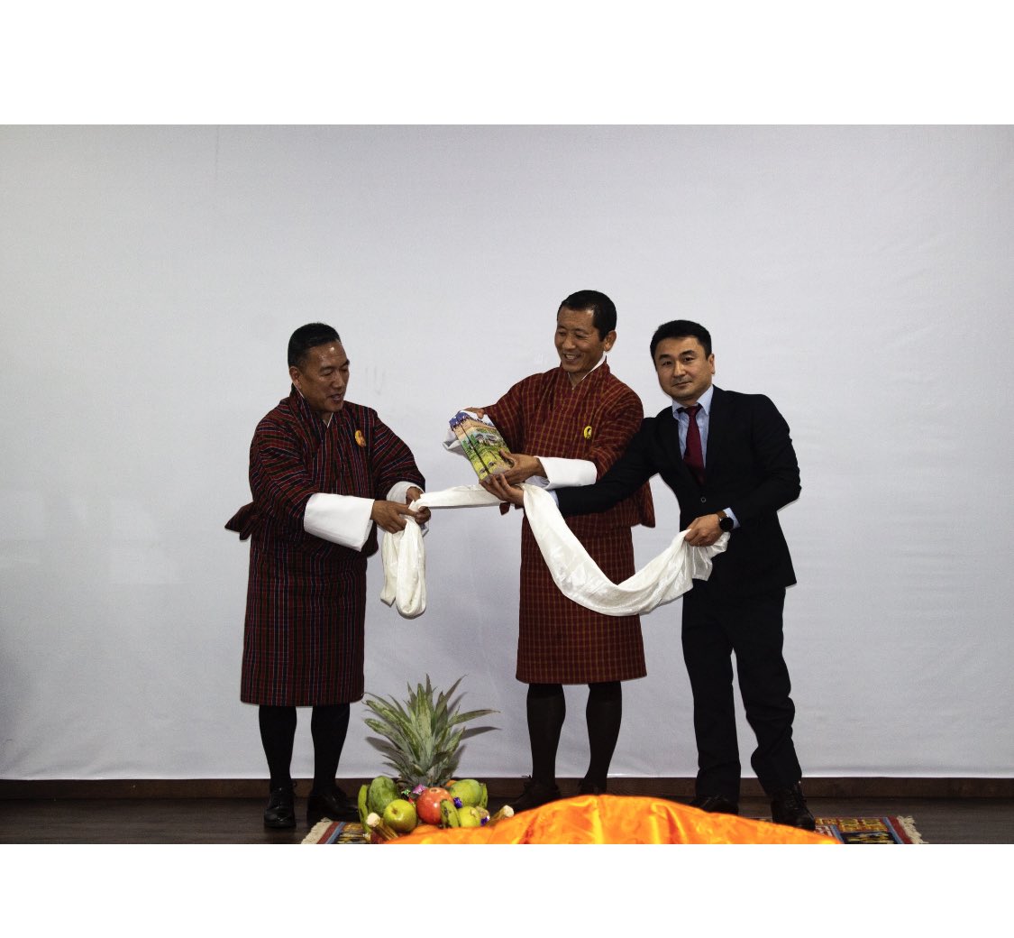 Tshokizng's tweet photo. Bhutan’s GNH status in 2022 in a book and as conceived and assessed through the 33 GNH conditions. Gratitude to JICA Bhutan for GNH survey support. Find the book here https://t.co/Ns6cuZVG2f https://t.co/9STzAFZUpT