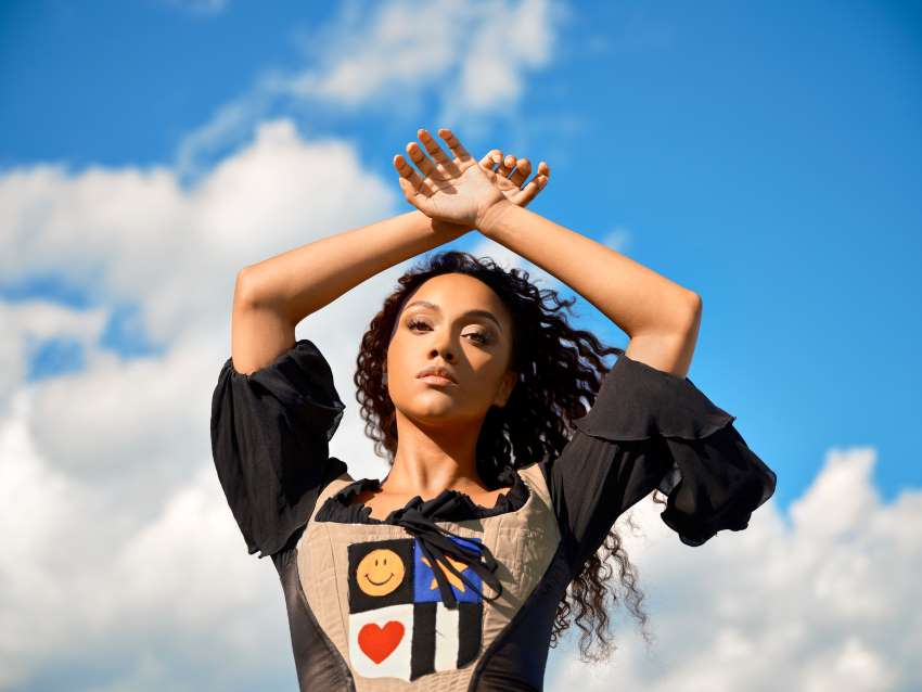 originhausmag's tweet photo. Embrace Authenticity: Discover #tashaangela's Soul-Stirring Album ‘Who I Am’: https://t.co/tU887AbTFn https://t.co/j3yNTEuXxI